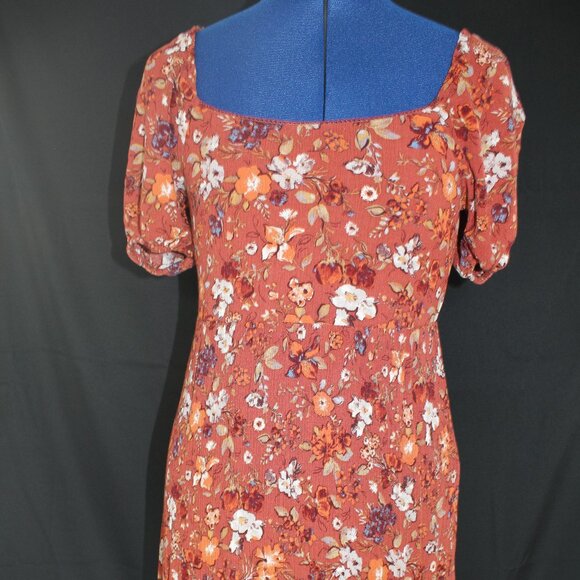 Women's Live To Be Spoiled Size S Rust Floral Short Sleeve Dress - Picture 1 of 11
